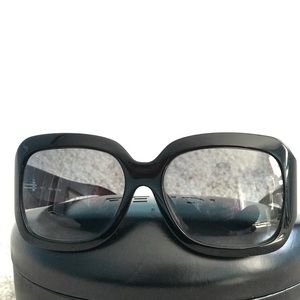 Classic Fendi sunglasses